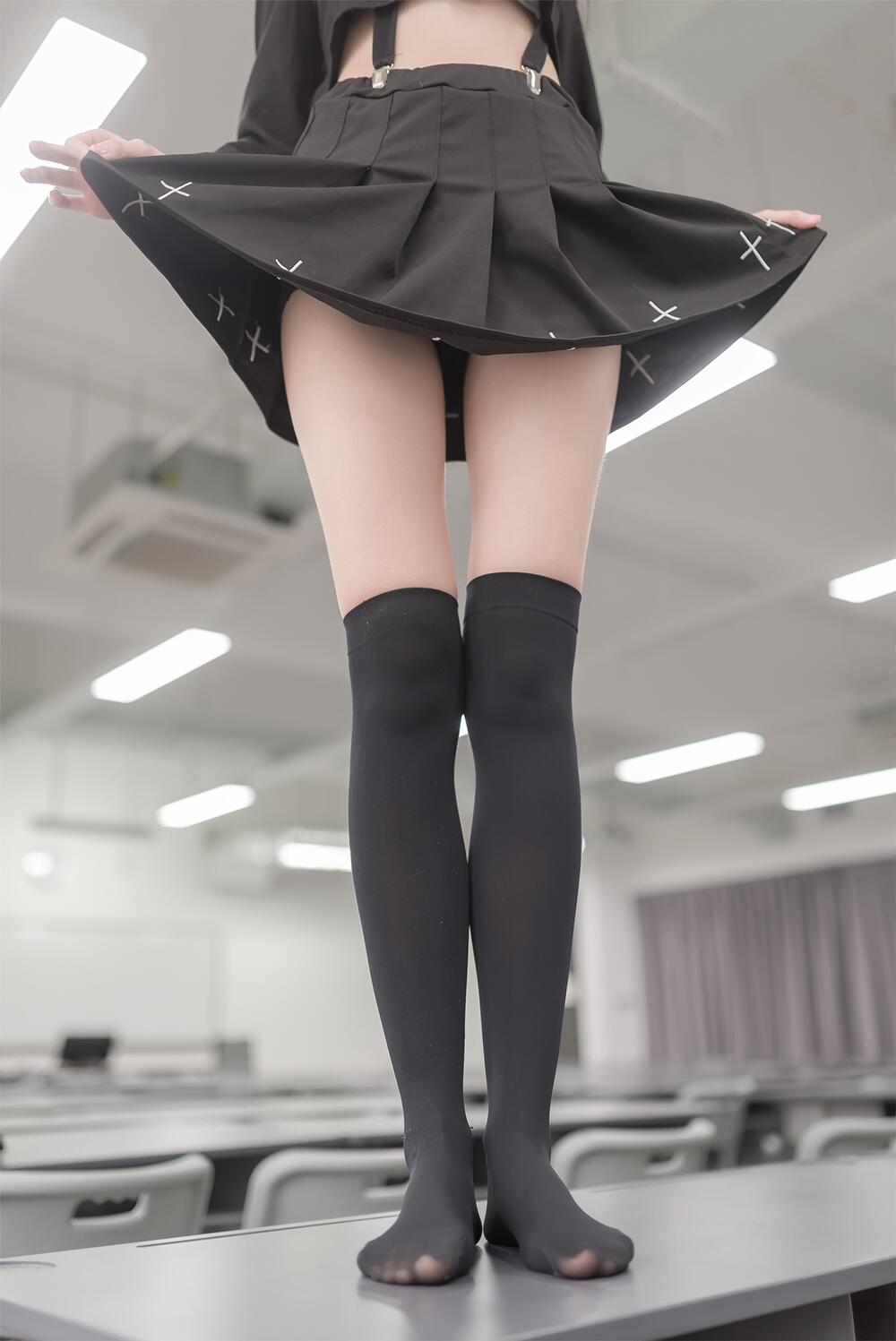 图片[1]-风之领域 0011 [50P]-微密空间-全网最全抖音网红铁粉空间觅圈